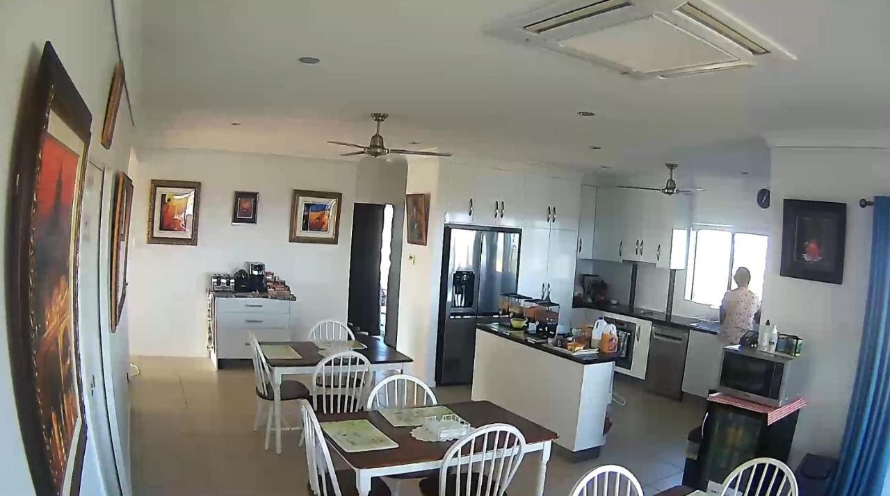 Margs Bed And Breakfast Боуэн Экстерьер фото