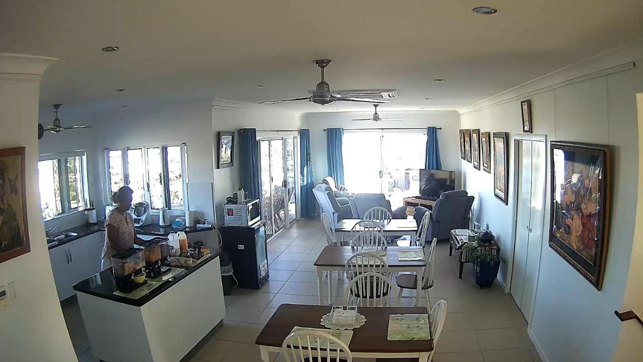 Margs Bed And Breakfast Боуэн Экстерьер фото