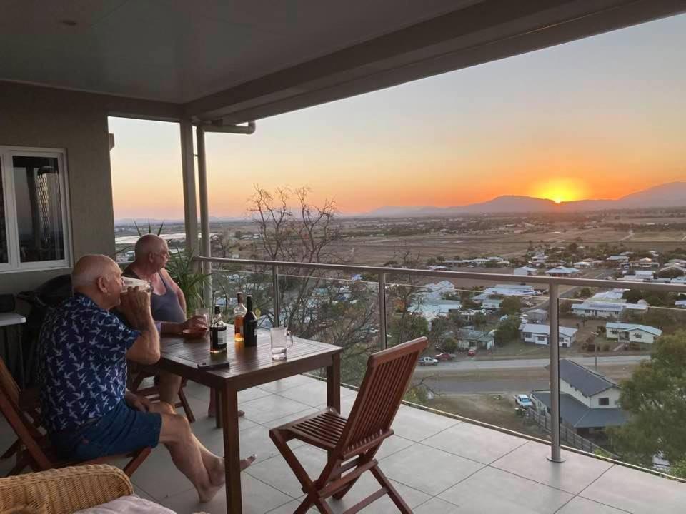 Margs Bed And Breakfast Боуэн Экстерьер фото